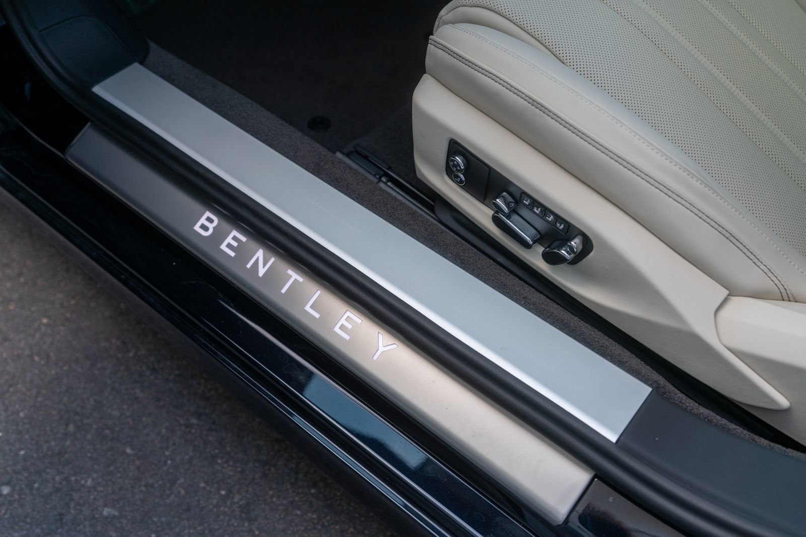 New 2026 Bentley Continental GT image 20