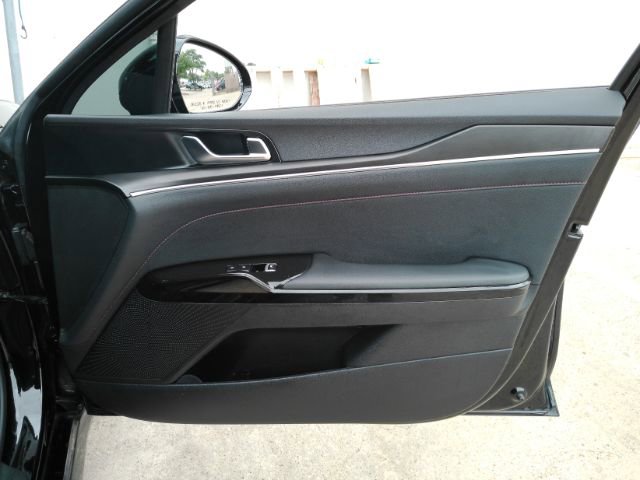 Used 2023 Kia K5 GT FWD image 18
