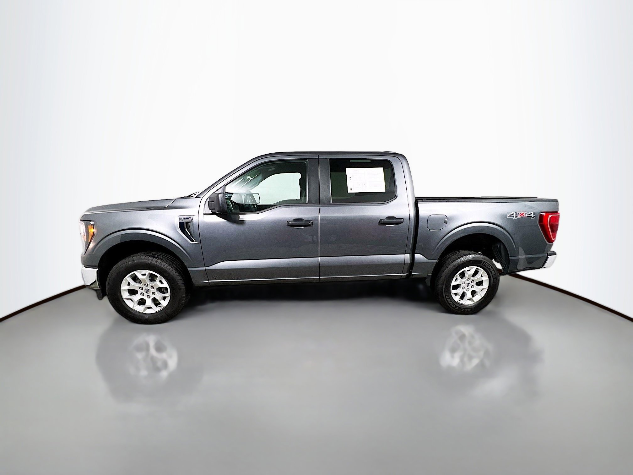 Used 2023 Ford F150 XLT image 9