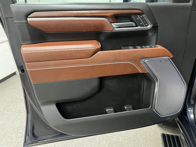 Used 2024 GMC Sierra 3500 Denali Ultimate image 24