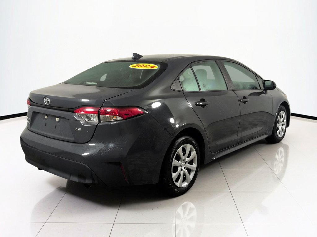 Used 2024 Toyota Corolla LE FWD image 6