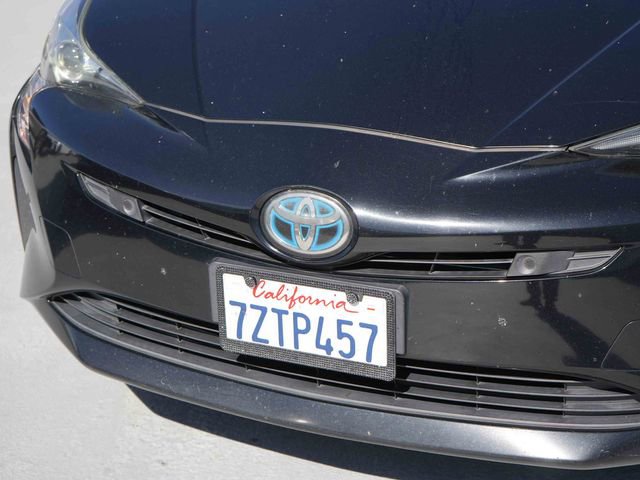 Used 2017 Toyota Prius Two w/ Prius Two Safety Plus Package FWD image 5