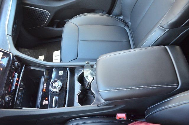 New 2025 Jeep Grand Cherokee Limited w/ Black Appearance Package image 21