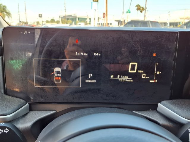Used 2025 Nissan Kicks S AWD/4WD image 17