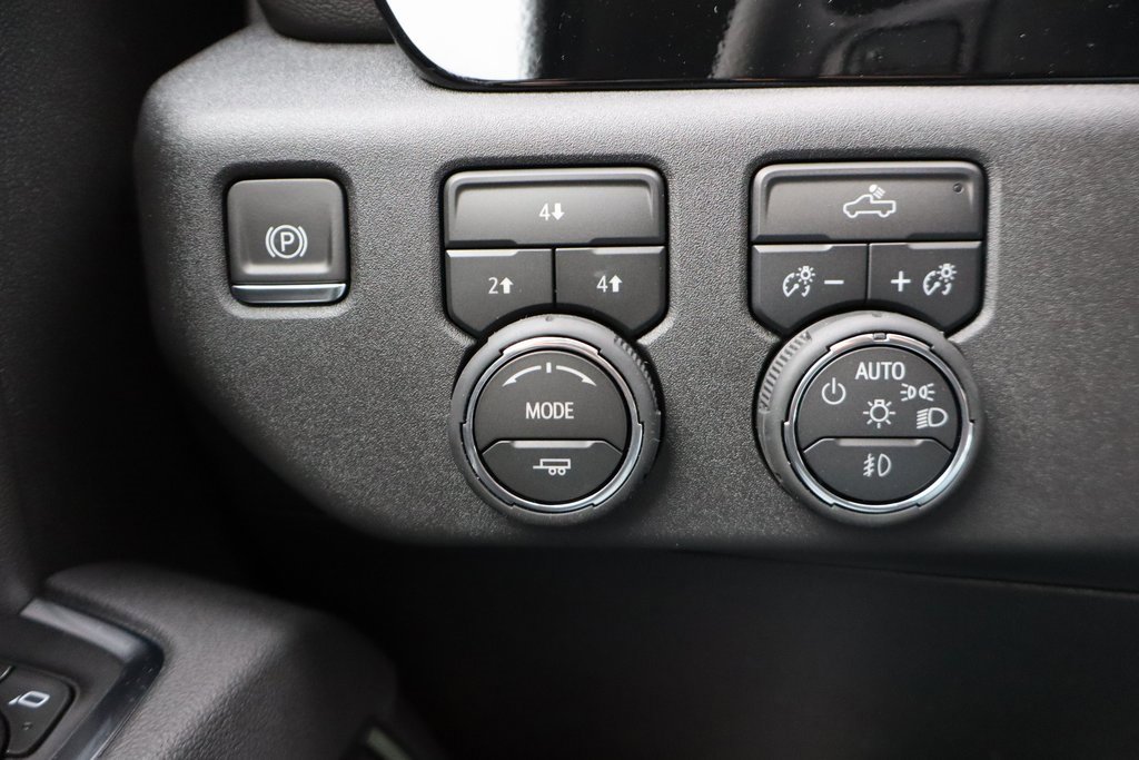 Used 2026 Chevrolet Silverado 2500 LT image 12