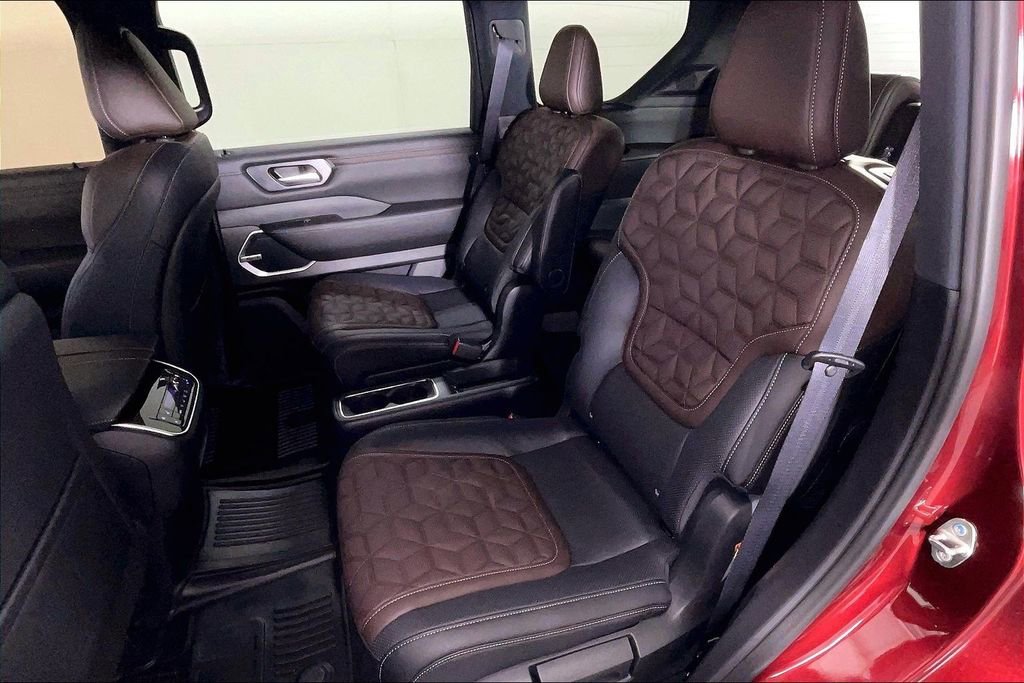 New 2026 Nissan Armada Platinum Reserve image 15