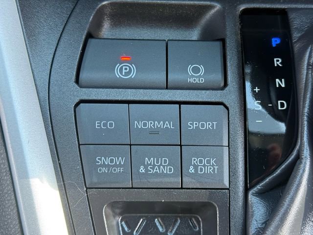 Certified 2025 Toyota RAV4 LE image 19