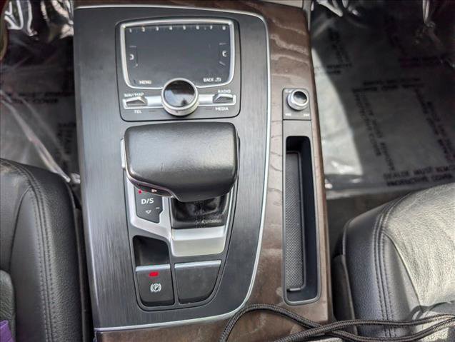 Used 2018 Audi Q5 2.0T Premium Plus w/ Premium Plus Package AWD/4WD image 14