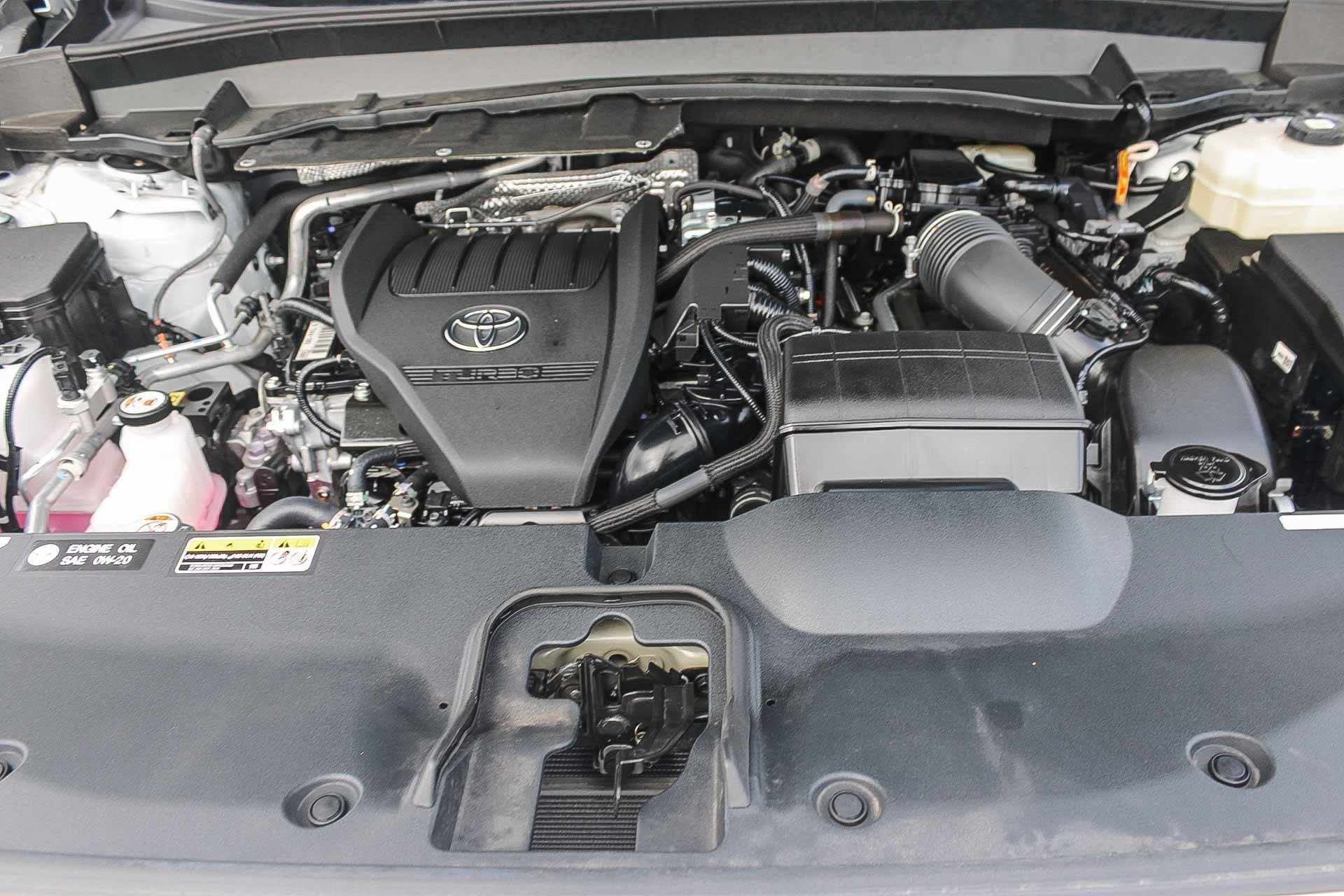 Certified 2025 Toyota Grand Highlander AWD Hybrid image 27