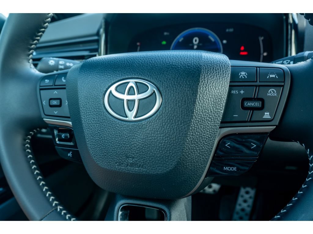 Certified 2026 Toyota Camry SE FWD image 28