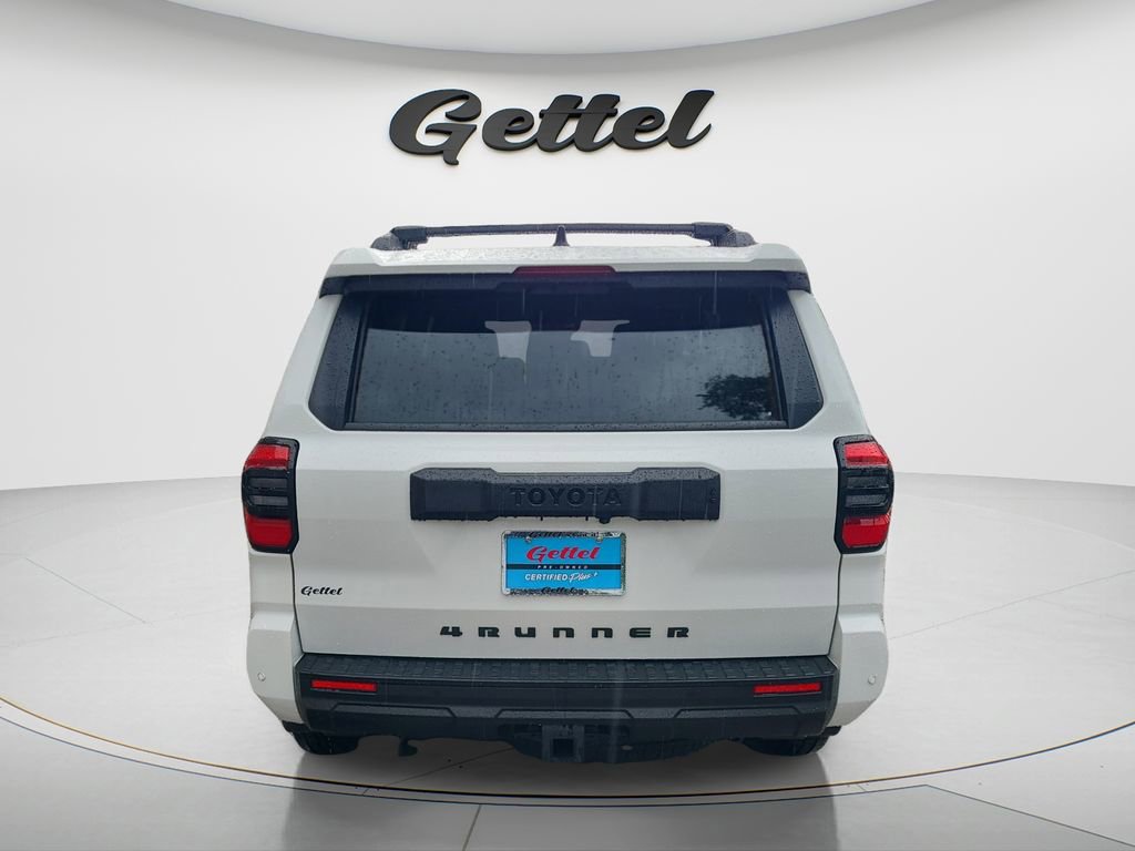 Used 2025 Toyota 4Runner TRD Off-Road Premium AWD/4WD image 4