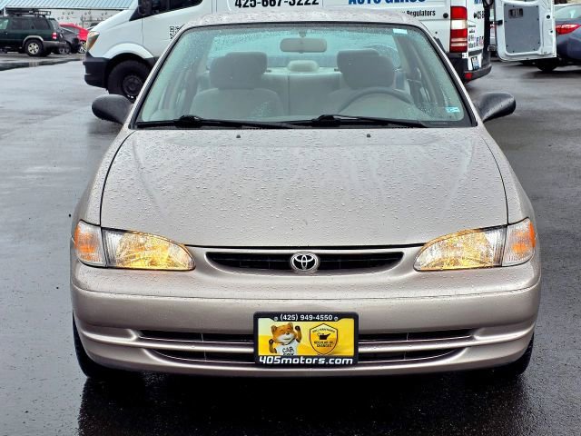 Used 2000 Toyota Corolla CE image 2