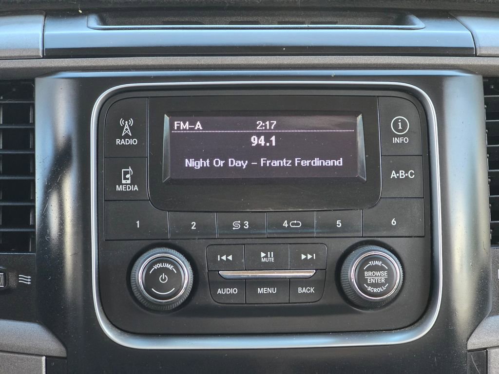 Used 2015 RAM 1500 ST w/ SXT Appearance Group AWD/4WD image 12