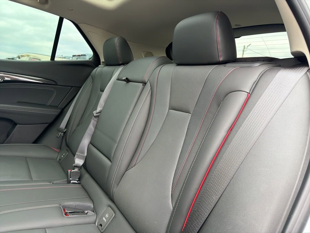 Used 2022 Buick Envision Essence w/ Technology Package II image 15