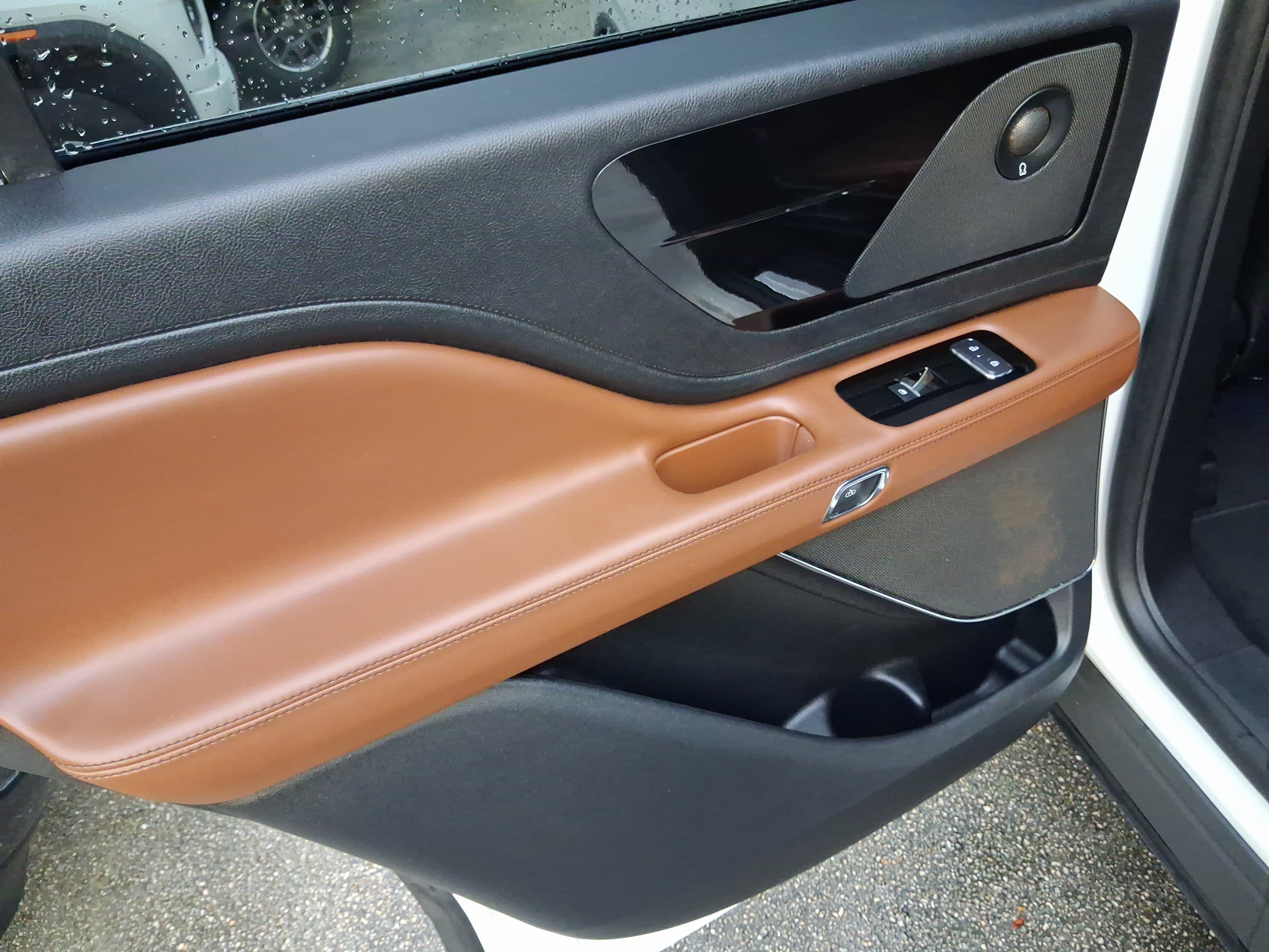 Certified 2021 Lincoln Aviator Reserve w/ Elements Package Plus RWD image 9