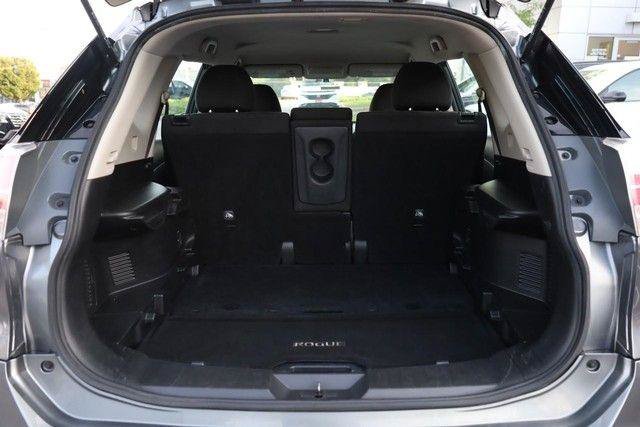 Used 2016 Nissan Rogue S AWD/4WD image 7