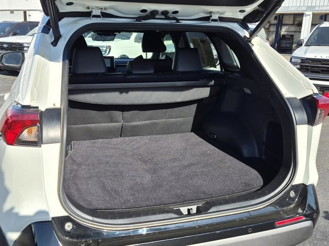 Used 2021 Toyota RAV4 XSE image 8