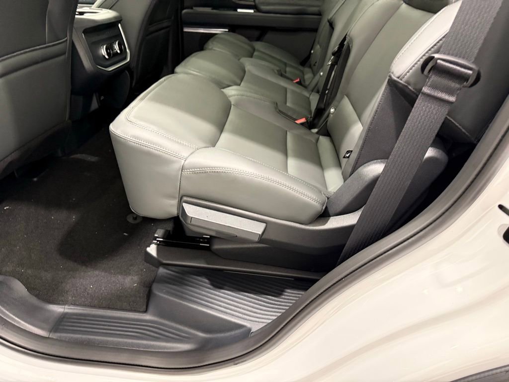 New 2026 Ford Expedition Active AWD/4WD image 21