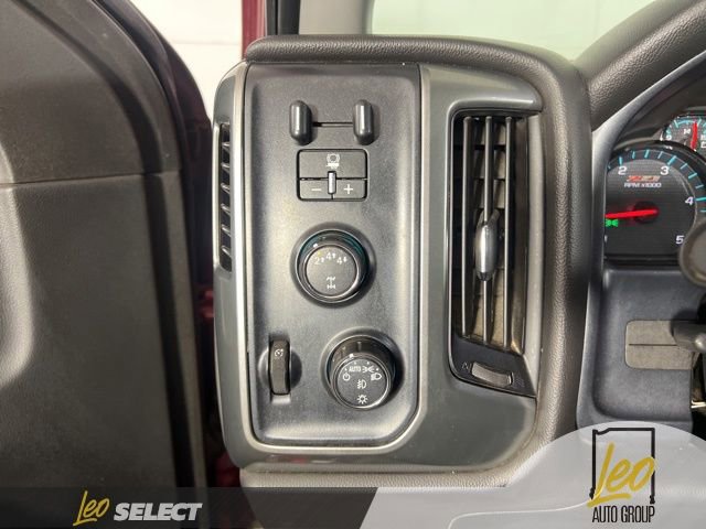 Used 2018 Chevrolet Silverado 2500 LT w/ LT Convenience Package AWD/4WD image 21