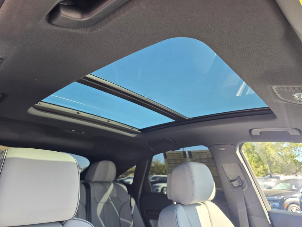 Used 2024 Audi Q5 2.0T Premium Plus image 12