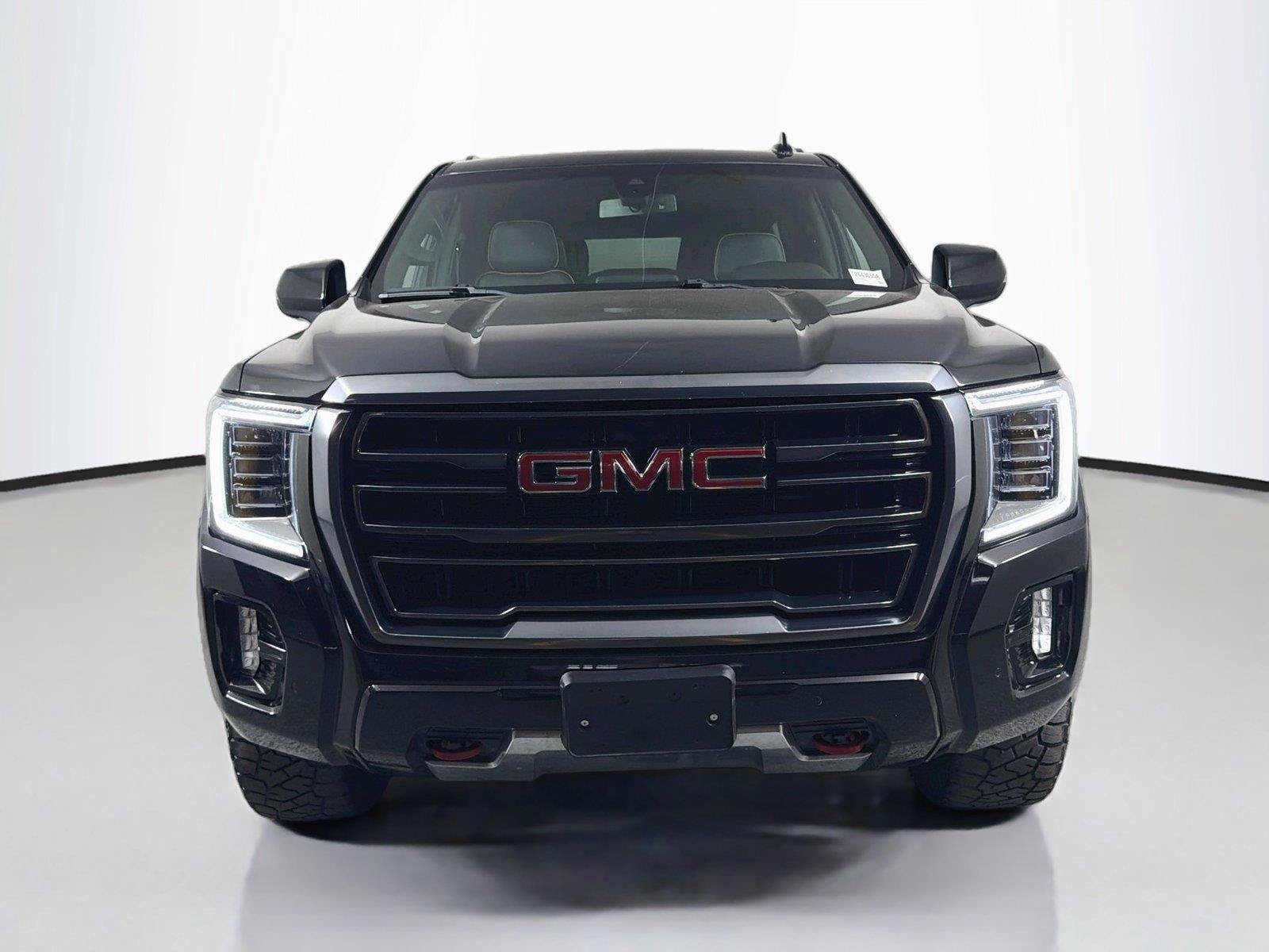 Used 2021 GMC Yukon AT4 AWD/4WD image 2