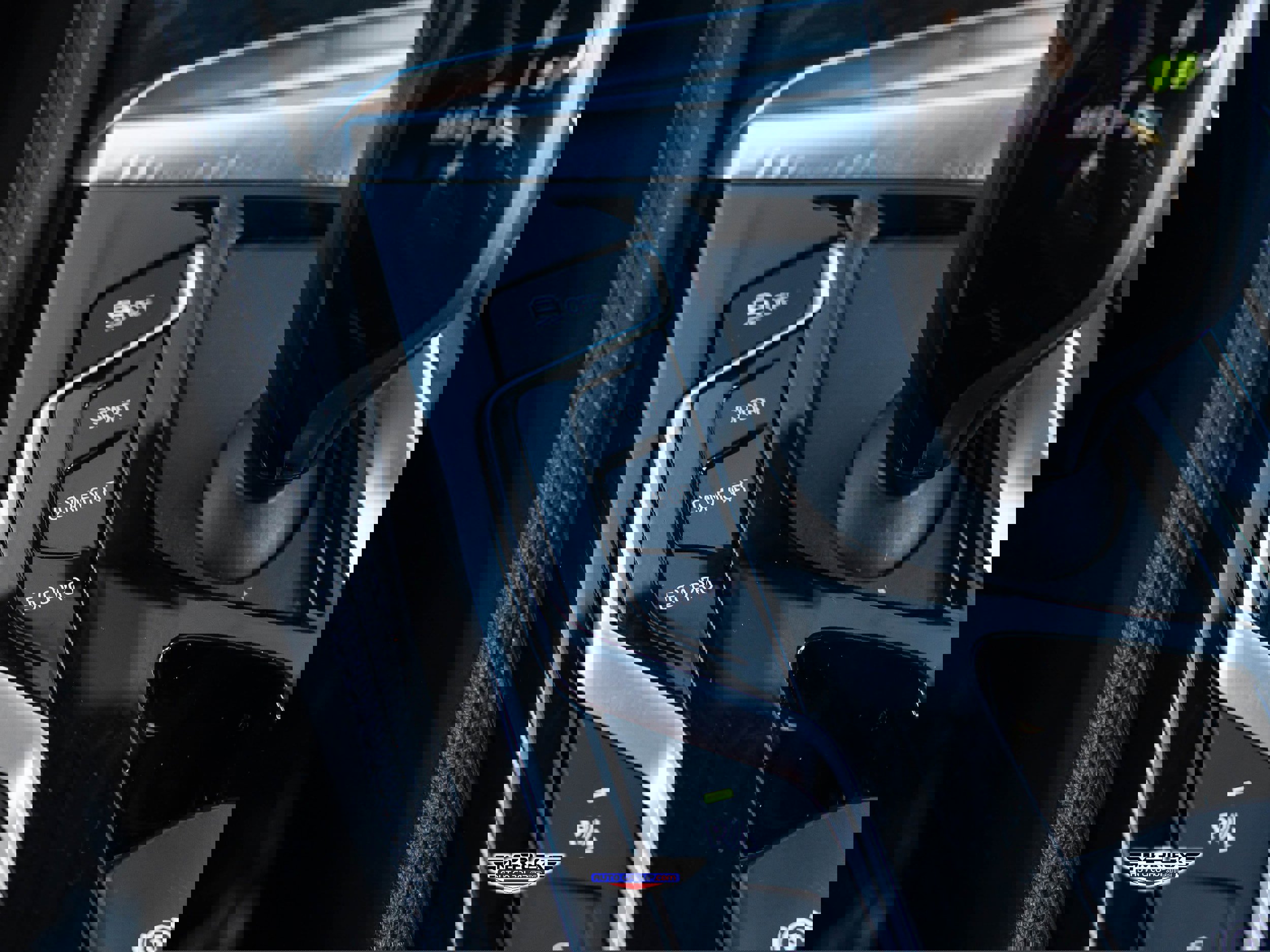 Used 2019 BMW 540i w/ M Sport Package image 36