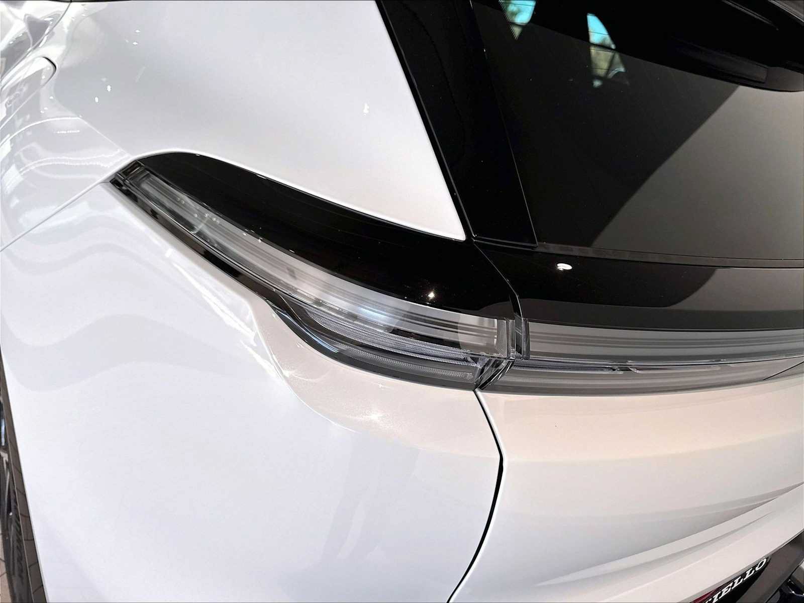 New 2026 Porsche Cayenne Electric AWD/4WD image 31