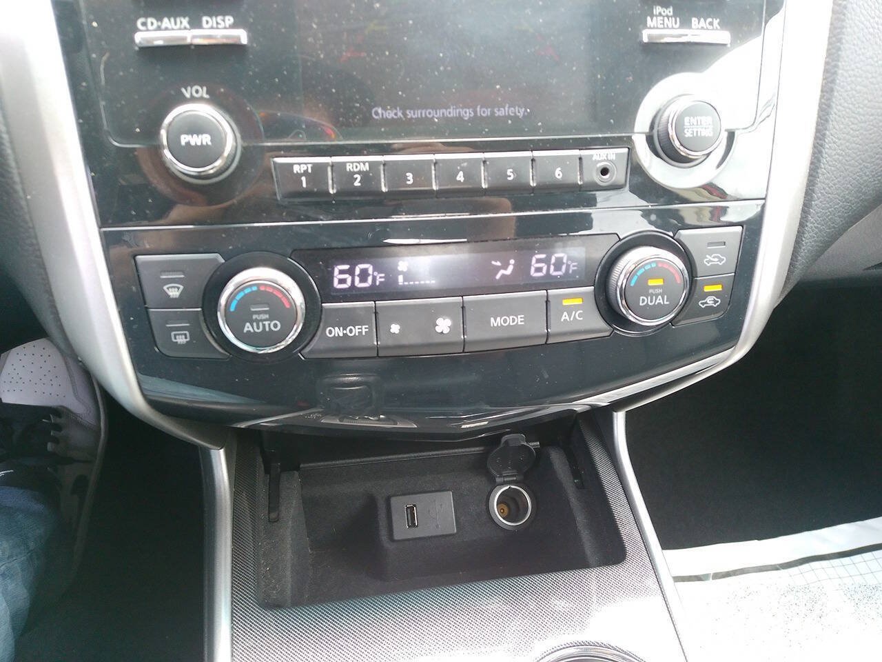 Used 2013 Nissan Altima 2.5 SL FWD image 15