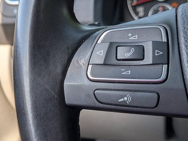 Used 2010 Volkswagen Eos Komfort FWD image 17