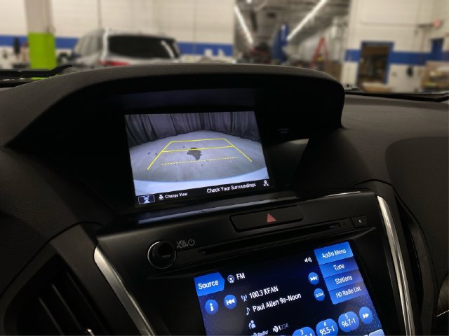 Used 2020 Acura MDX w/ Technology Package AWD/4WD image 32