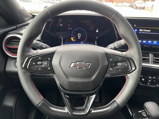 Used 2024 Chevrolet Trax RS image 23