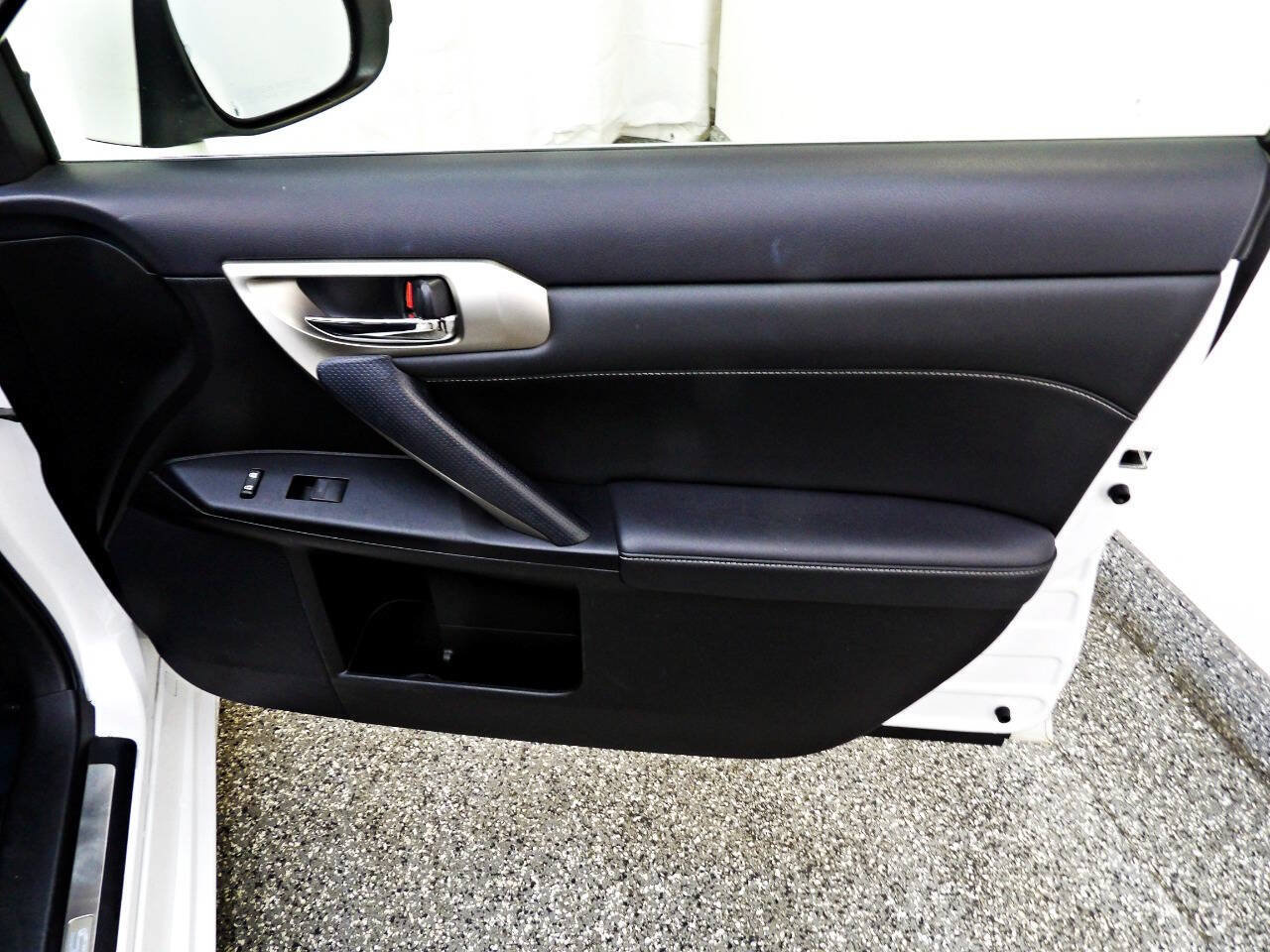 Used 2016 Lexus CT 200h FWD image 11