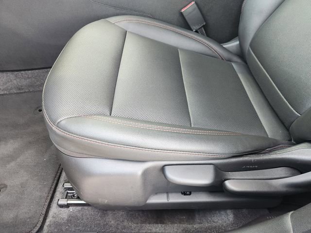 Used 2025 Chevrolet Trax RS w/ Driver Confidence Package FWD image 26