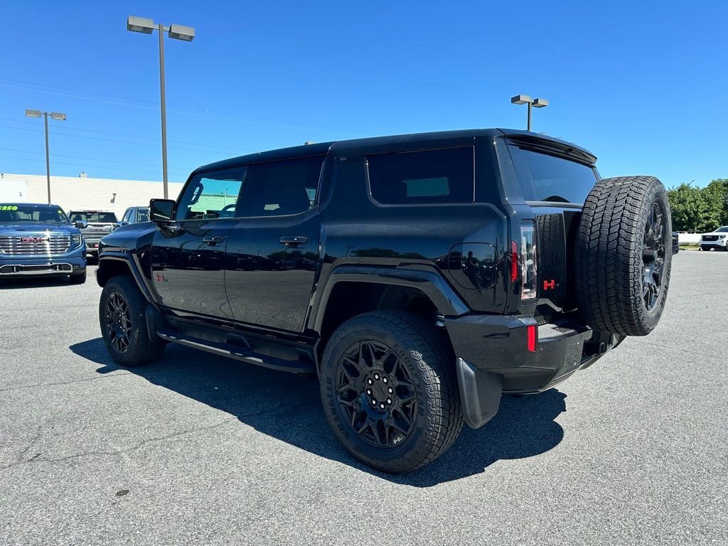 New 2026 GMC Hummer EV SUV w/ LPO, Sport Package AWD/4WD image 7
