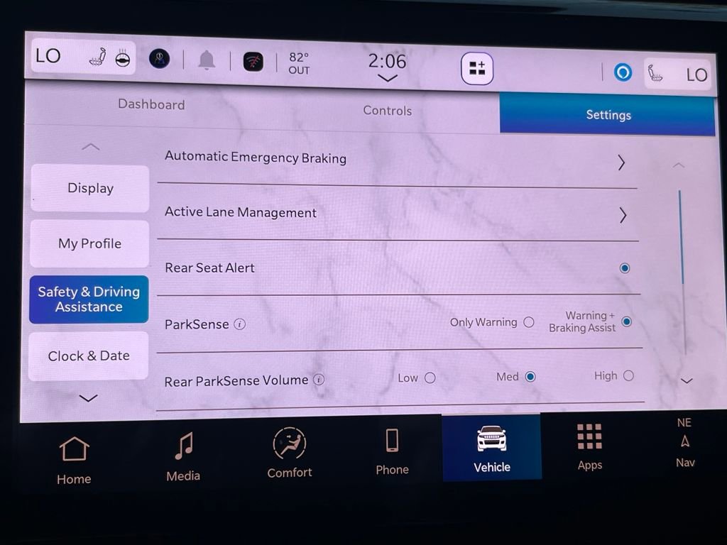 New 2025 Jeep Grand Cherokee Limited w/ Trailer Tow Package image 6
