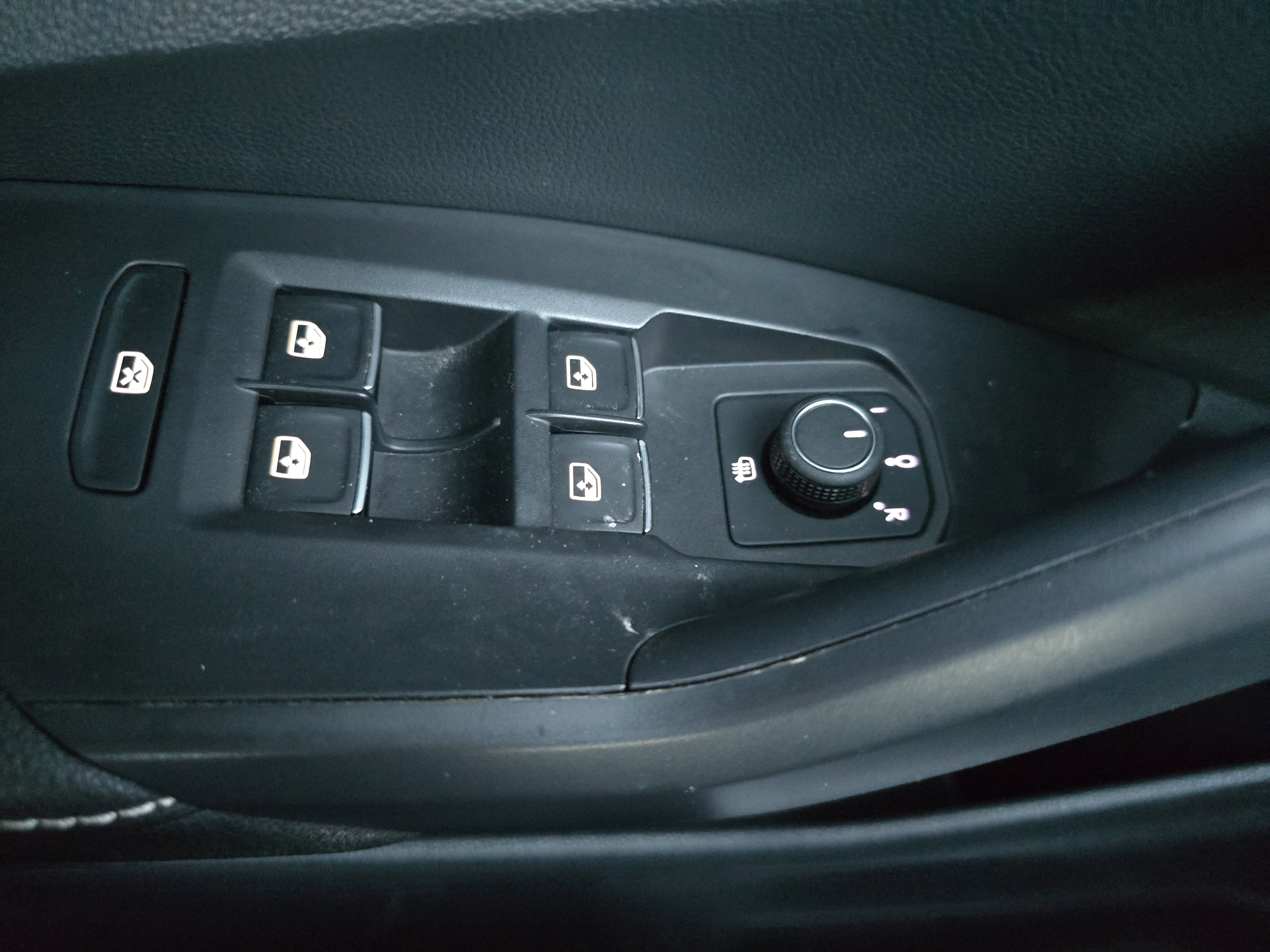 Used 2024 Volkswagen Jetta Sport image 26