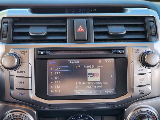 Used 2014 Toyota 4Runner SR5 Premium image 17