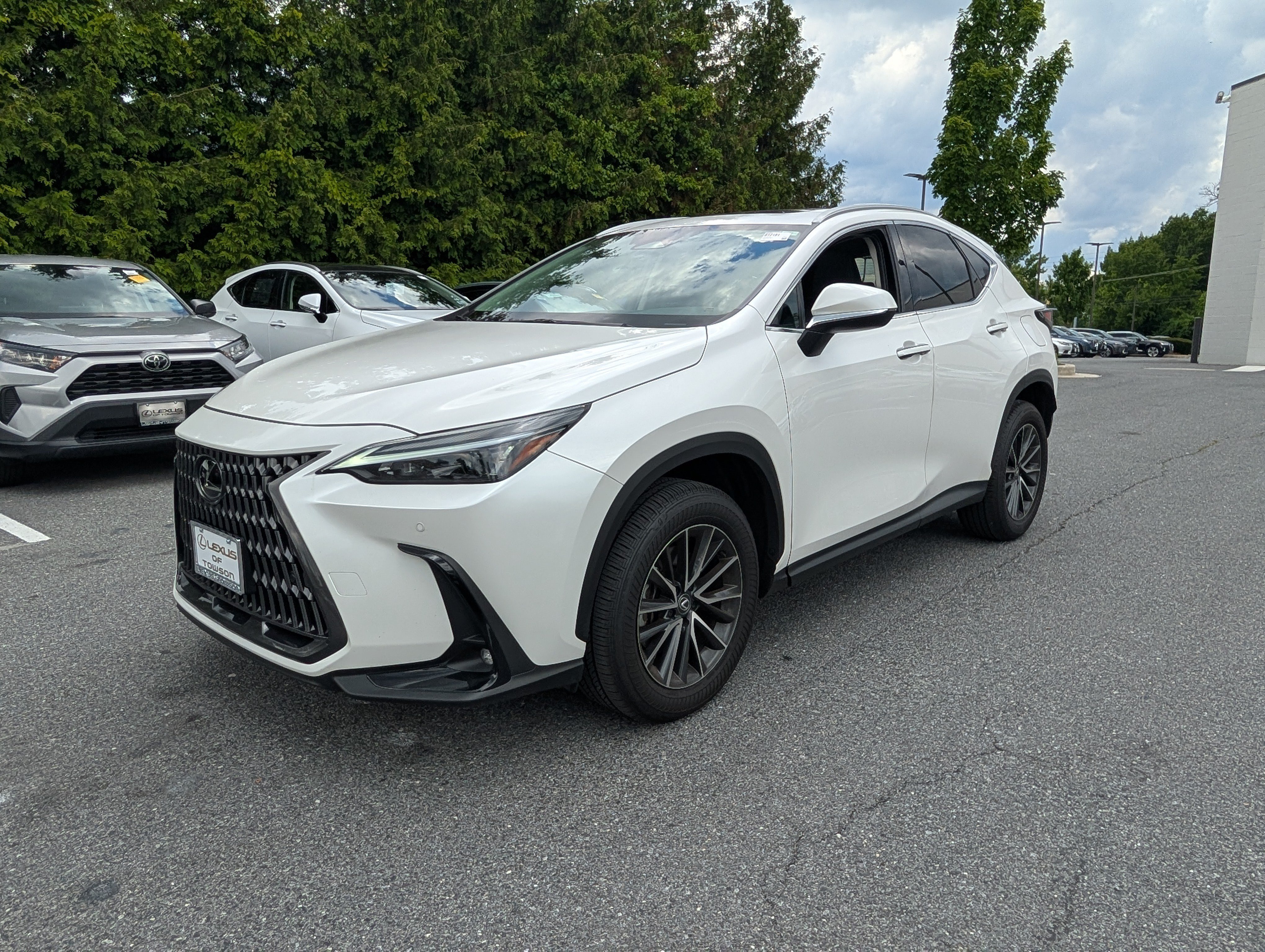 Certified 2025 Lexus NX 350 AWD w/ Accessory Package (2T) image 7