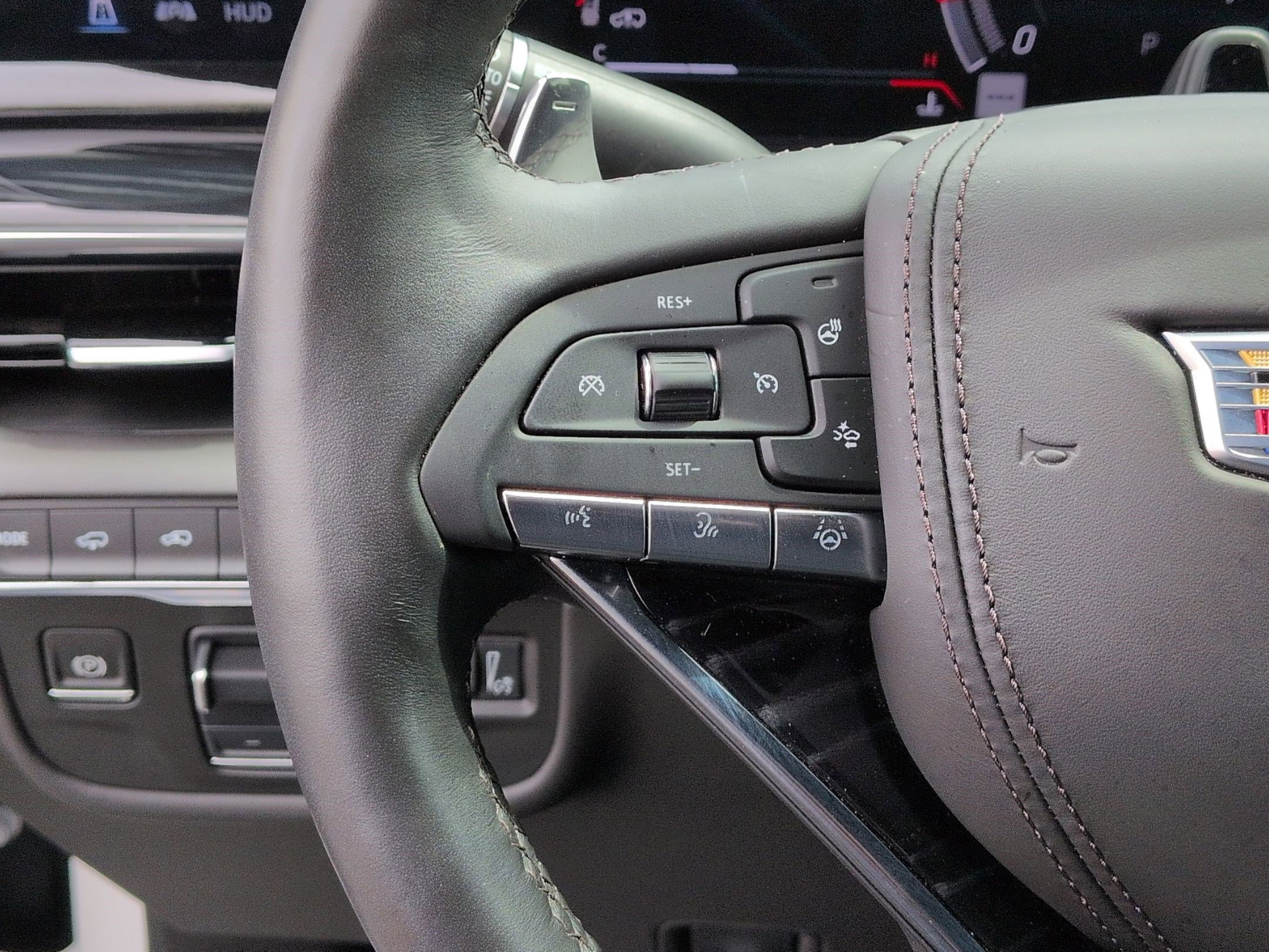 Used 2024 Cadillac Escalade V w/ Heavy-Duty Trailer Package image 19