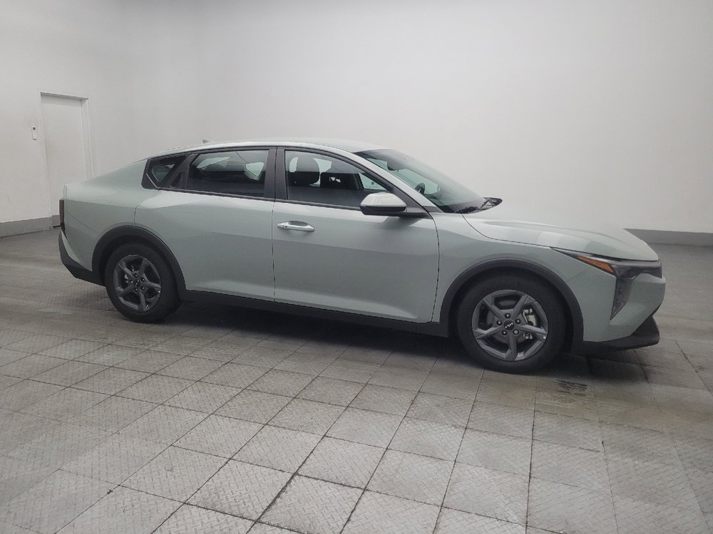Used 2025 Kia K4 FWD image 11
