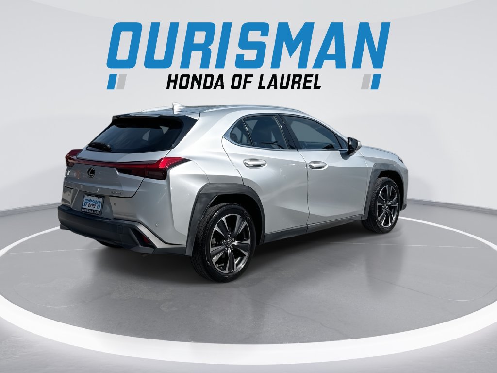 Used 2019 Lexus UX 200 w/ Premium Package FWD image 8