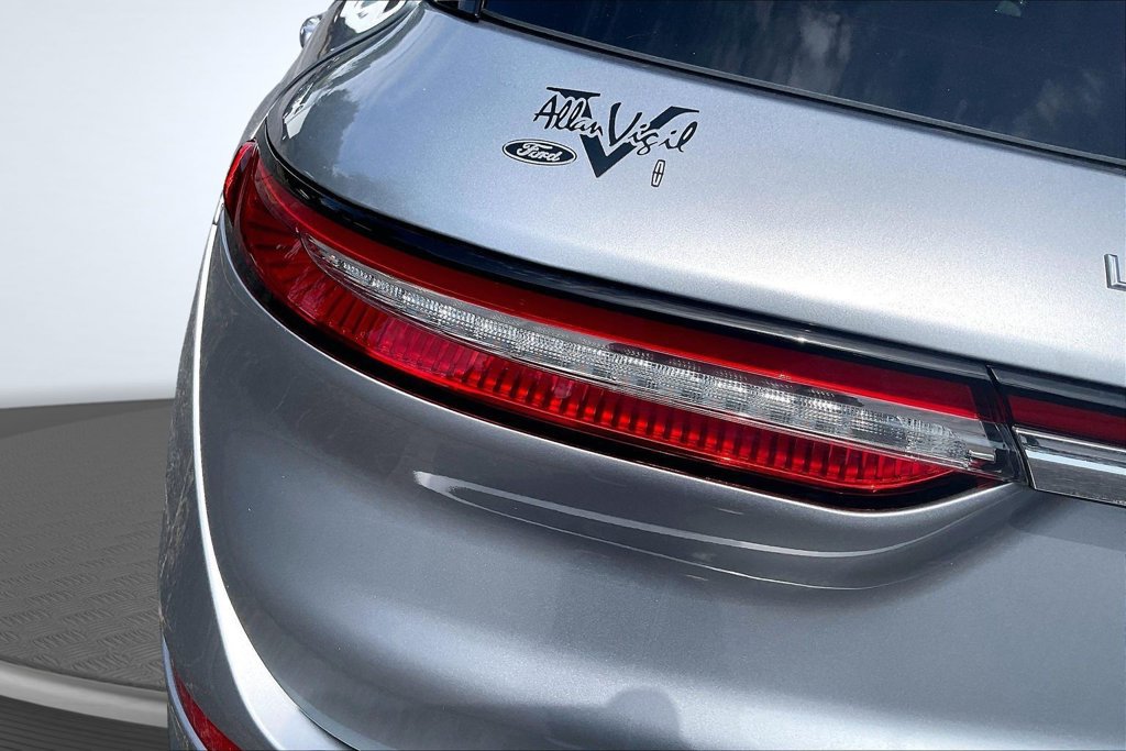 Used 2023 Lincoln Corsair FWD image 23