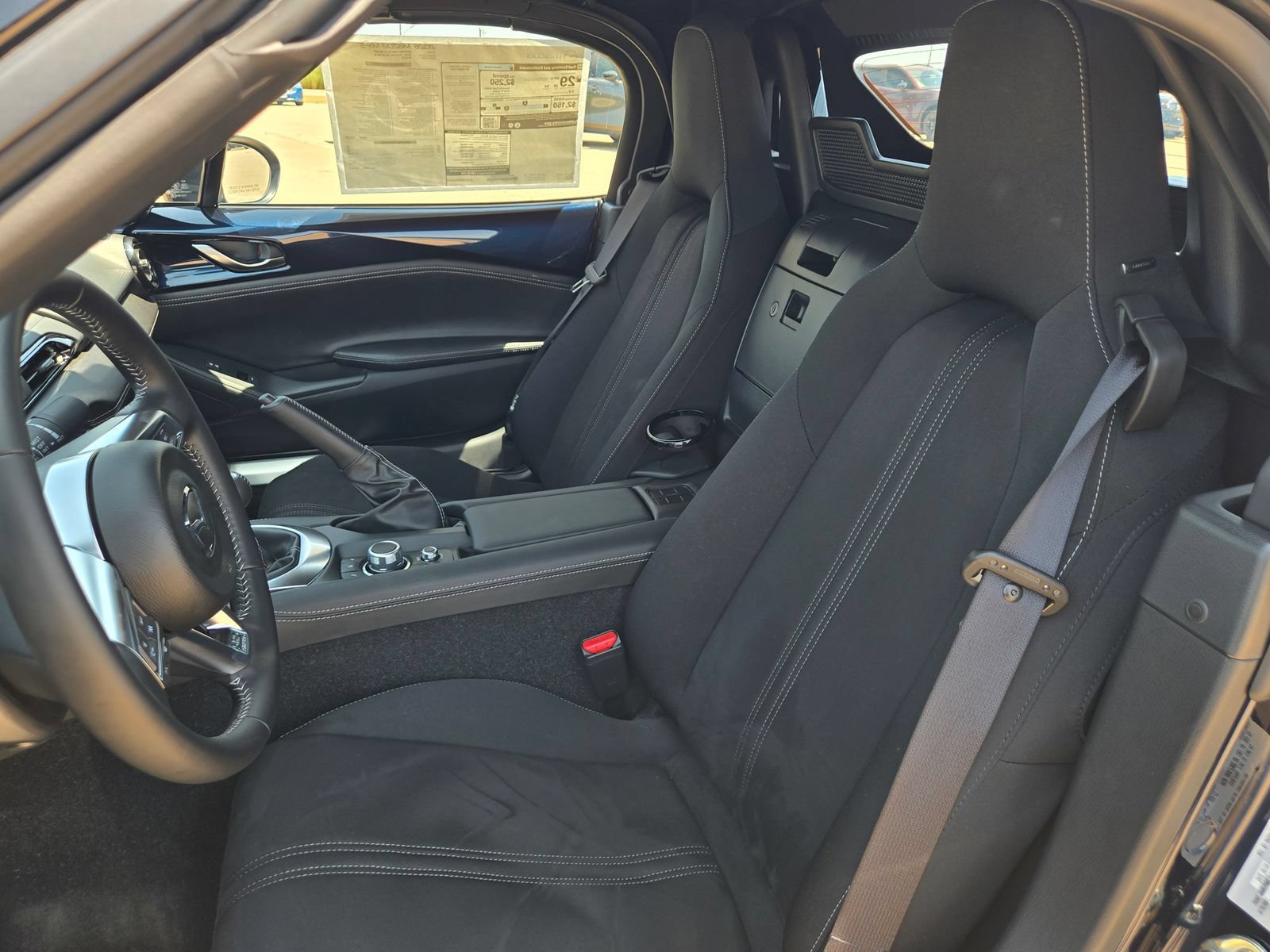 New 2026 MAZDA MX-5 Miata Club w/ Interior Package RWD image 17