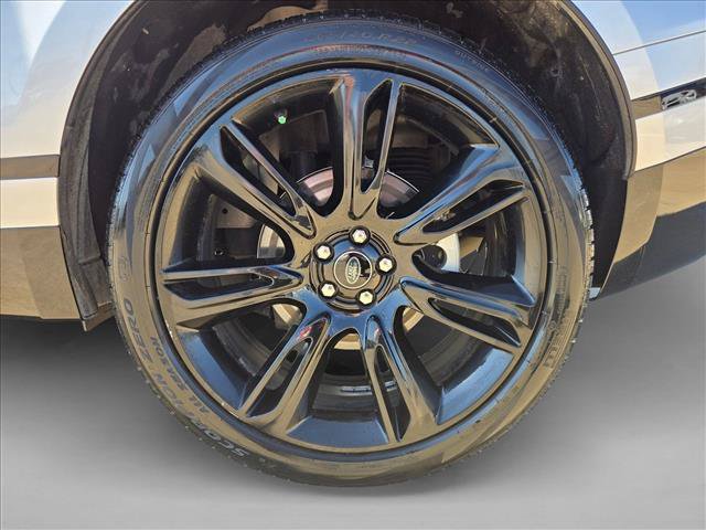 Used 2022 Land Rover Range Rover Velar R-Dynamic S AWD/4WD image 25