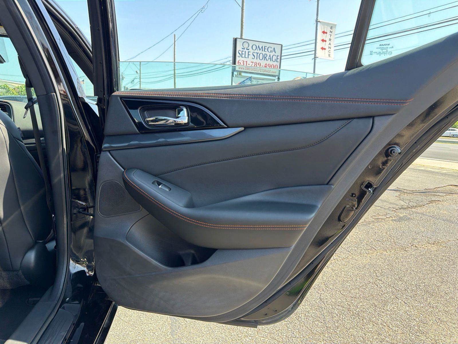 Used 2021 Nissan Maxima SR w/ Sport Mat Group FWD image 21