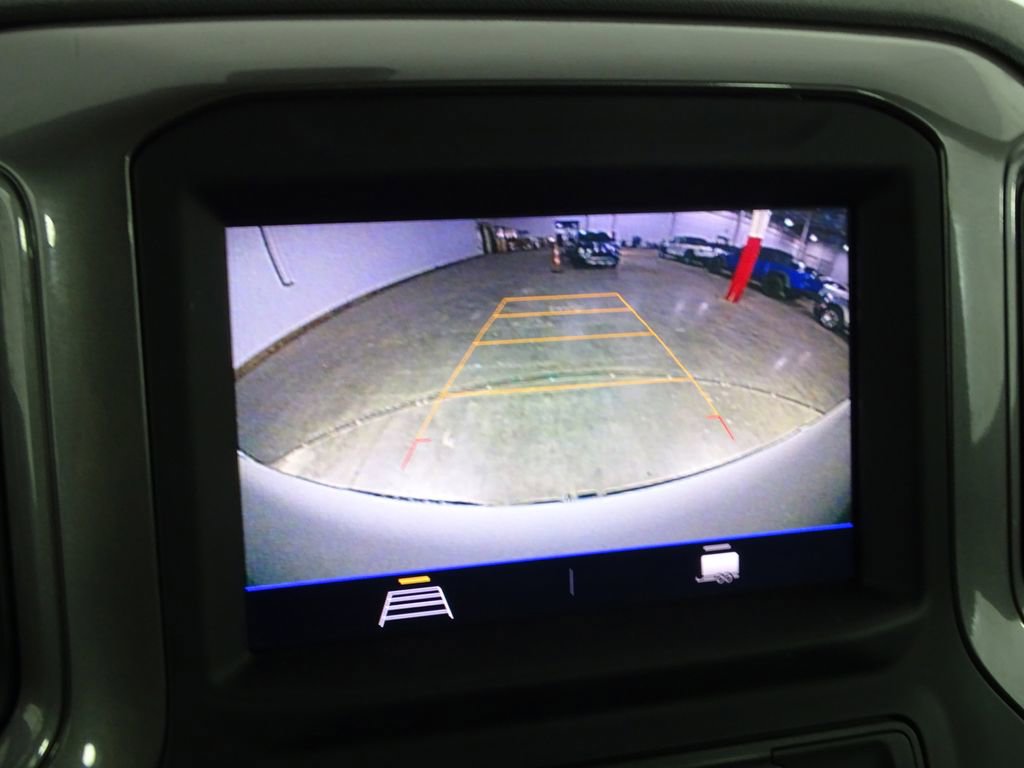 Used 2020 Chevrolet Silverado 1500 Custom w/ Custom Value Package image 8