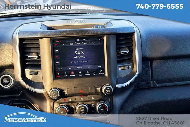 Used 2021 RAM 1500 Big Horn image 9