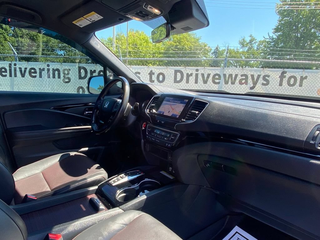 Used 2022 Honda Ridgeline Black Edition image 21