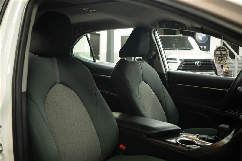 Used 2023 Toyota Camry LE FWD image 15
