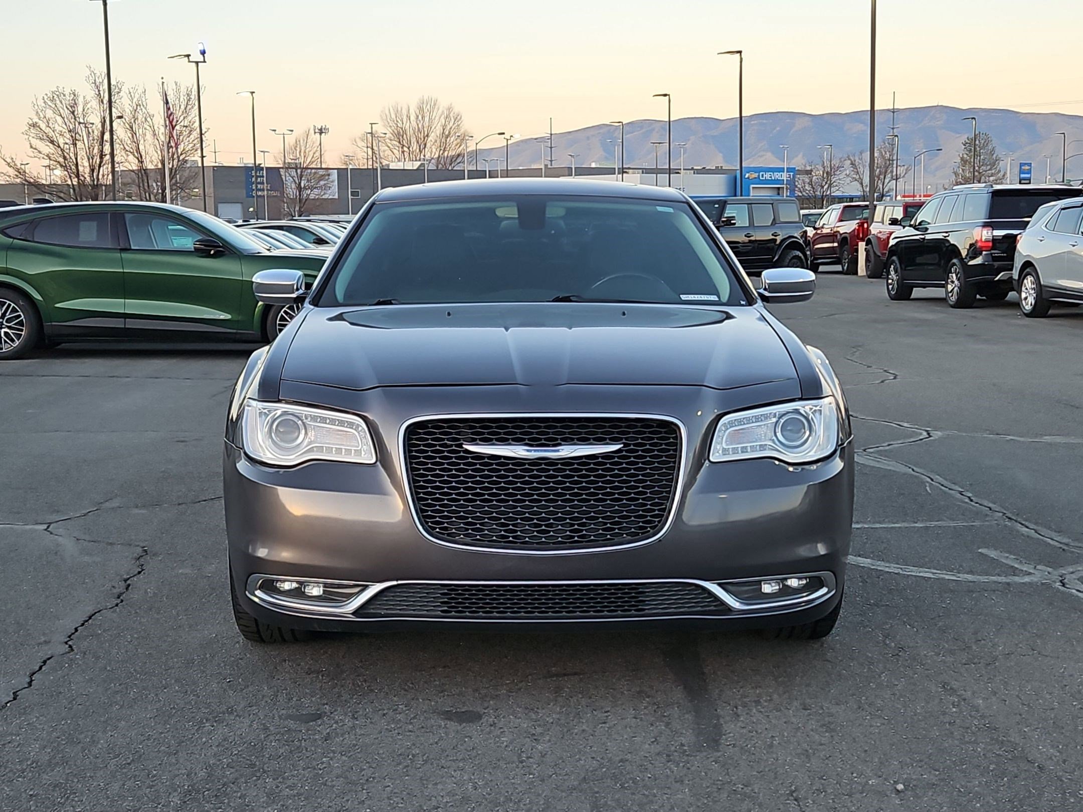 Used 2016 Chrysler 300 C image 11